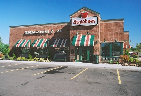 applebees exterior shot 