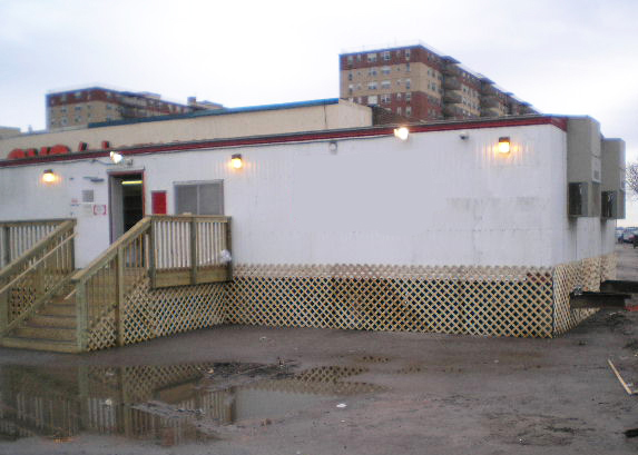 hurricane_sandy_store_1a-resized-600.jpg