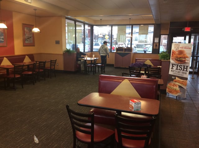 Arbys Interior Dining BEFORE